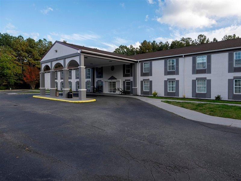 Red Roof Inn Dahlgren - Naval Base Exterior photo